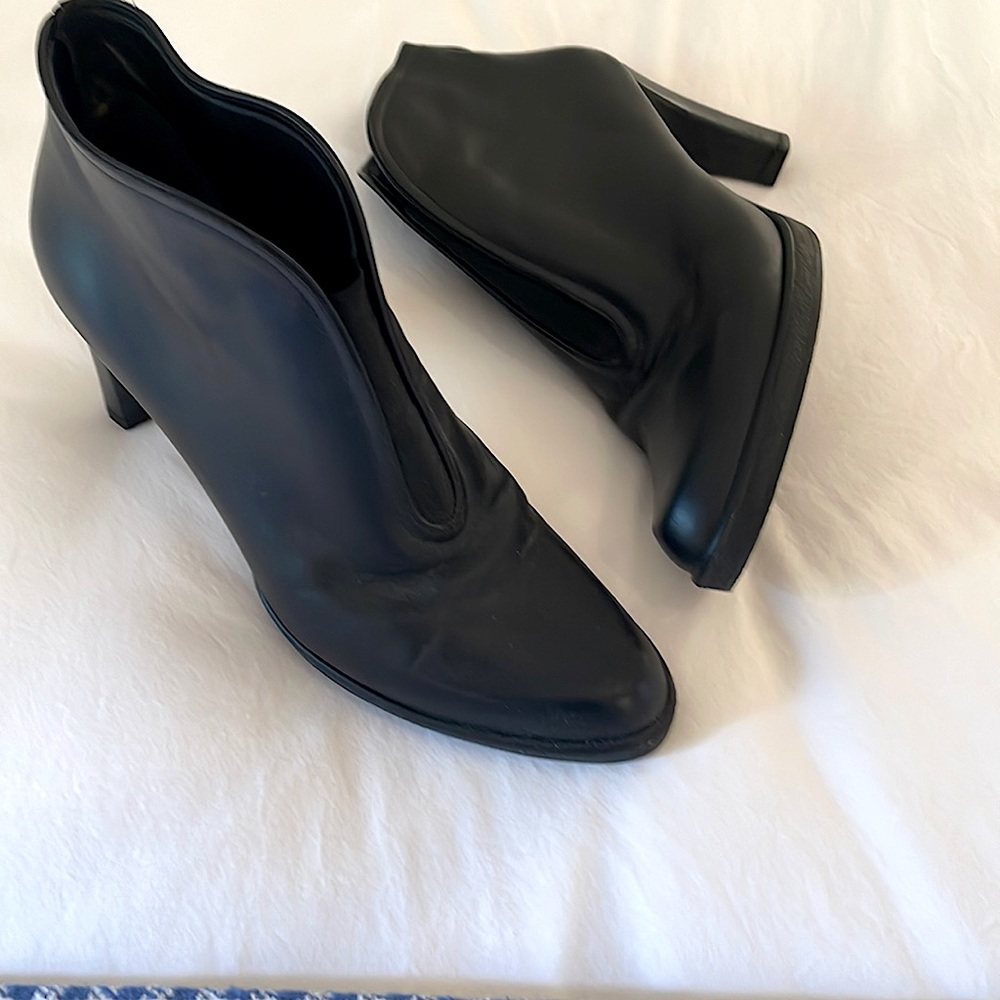 Start Weitzman pull on Black Booties with 3.5 inch heel